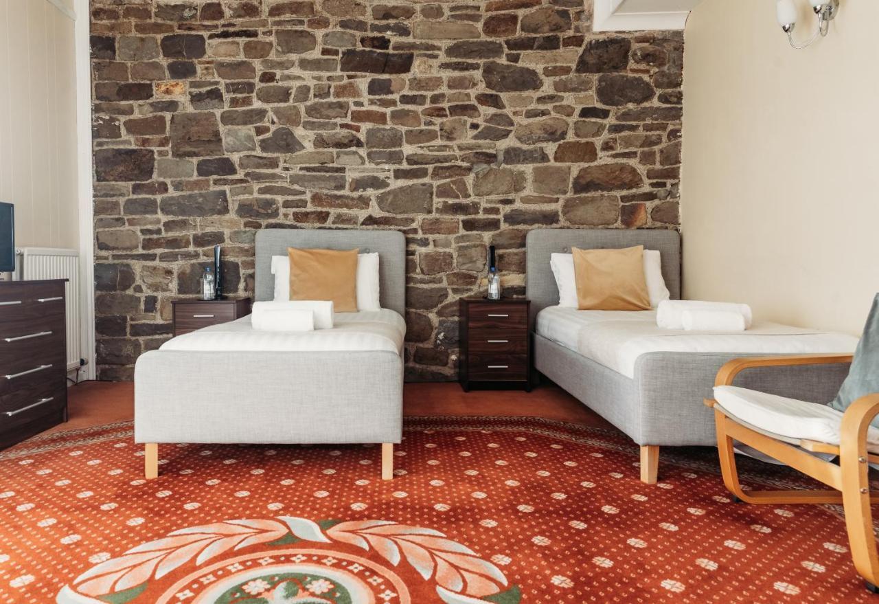 Three Wells B&B ランドリンドッド・ウェルズ エクステリア 写真