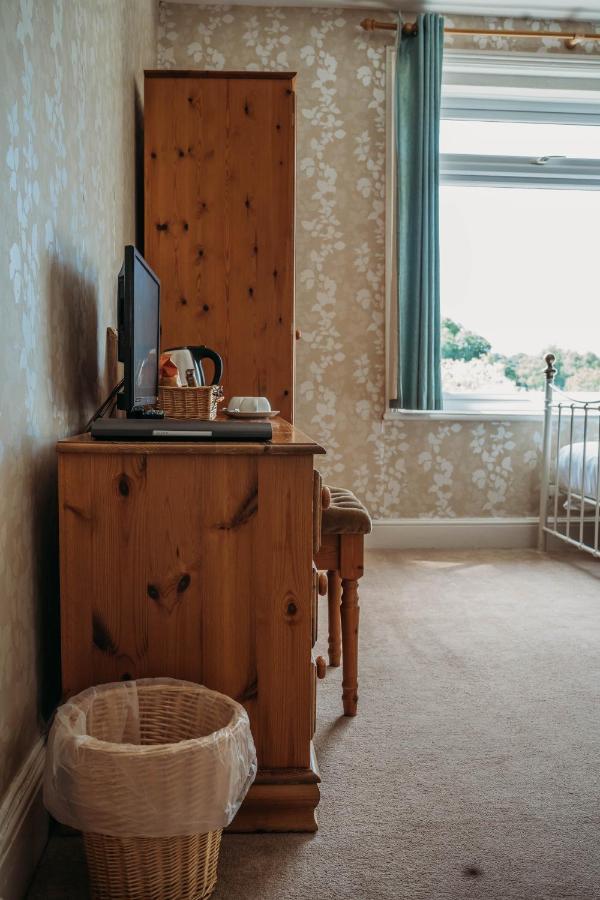 Three Wells B&B ランドリンドッド・ウェルズ エクステリア 写真